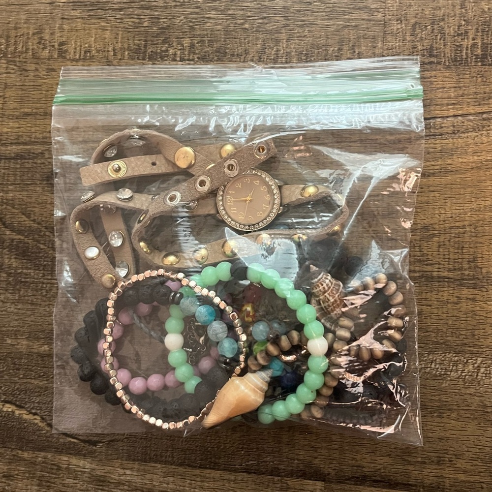 Bag of jewelry!
